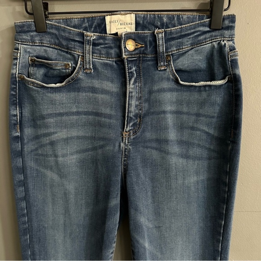 Daily Ritual High Rise Skinny Jeans‎ | Medium Wash - Picture 2 of 5